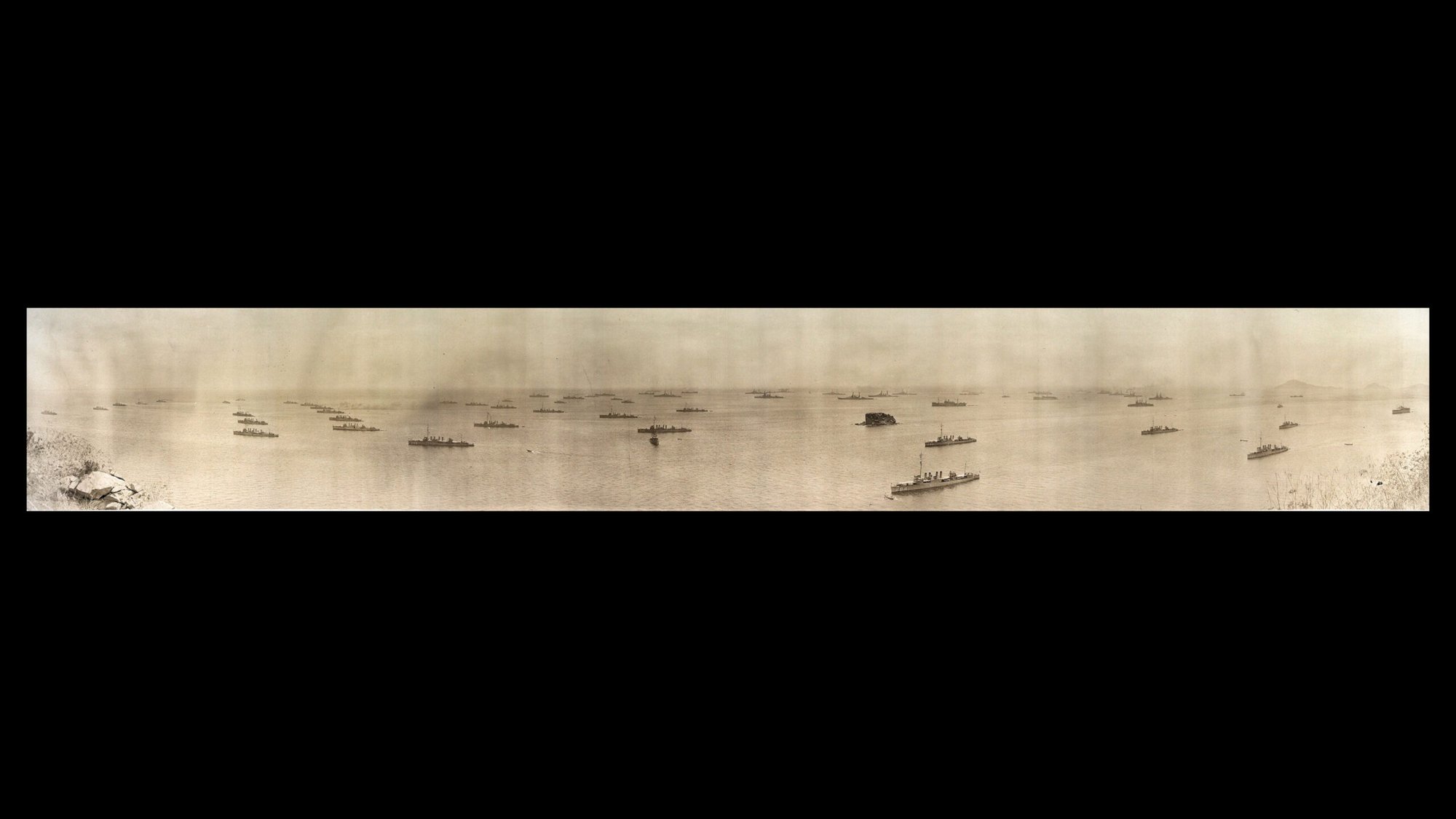 Figure 2. US fleet off the coast of Panama, March 1, 1923. Source: United States Library of Congress.
